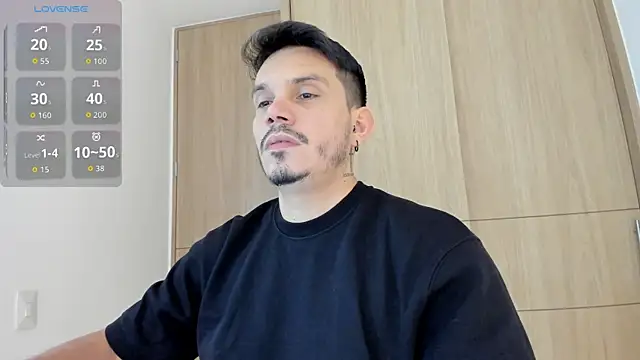 alejandro stark online show from December 13, 8:26 pm