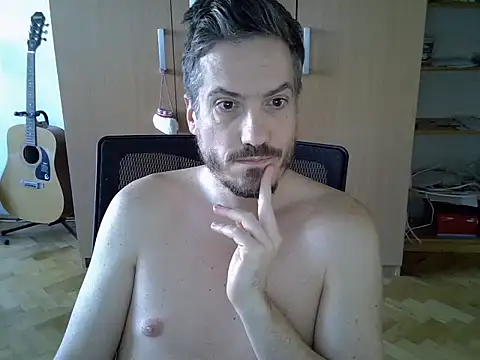 delayclose  online show from March 2, 3:52 pm