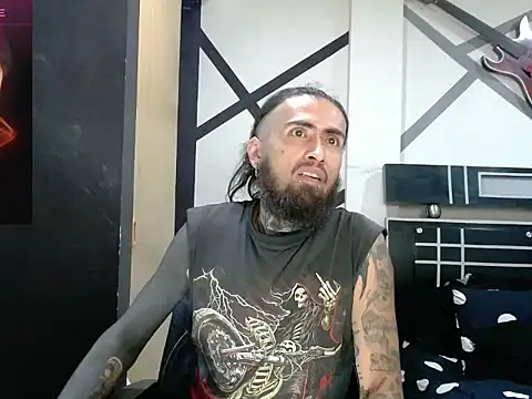 Snapshot of daimon_rockkk chatting on October 7, 5:00 am daimon rockkk online show from October 7, 5:00 am