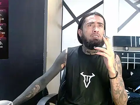Snapshot of daimon_rockkk chatting on September 26, 6:11 am daimon rockkk online show from September 26, 6:11 am