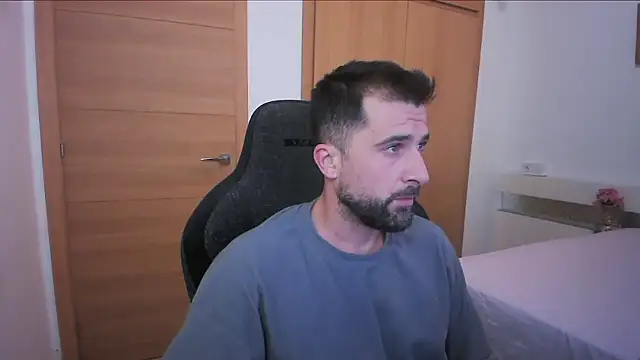 alex877x online show from October 19, 5:49 pm