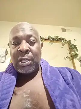 macnificent1fr online show from February 6, 7:38 am