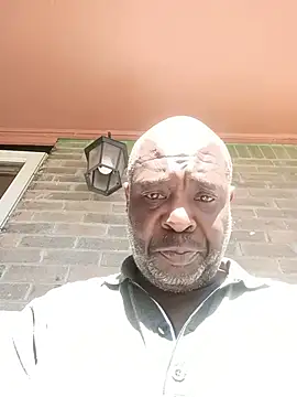 macnificent1fr online show from February 12, 6:14 pm