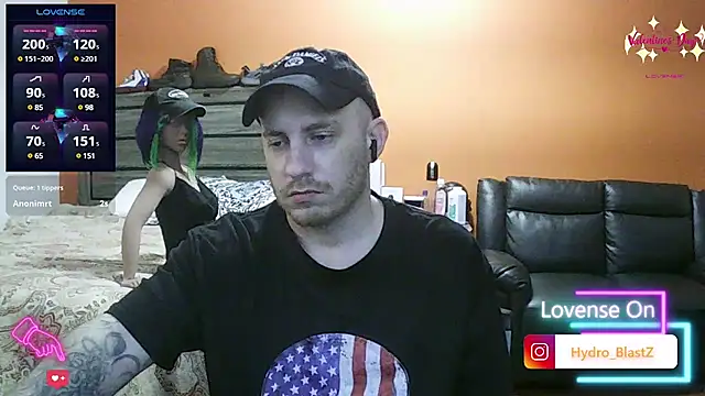 Snapshot of Hydro-Blastz chatting on February 15, 11:27 pm Hydro-Blastz online show from February 15, 11:27 pm