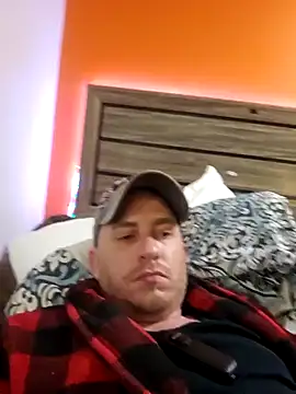 Snapshot of Hydro-Blastz chatting on February 8, 2:15 am Hydro-Blastz online show from February 8, 2:15 am
