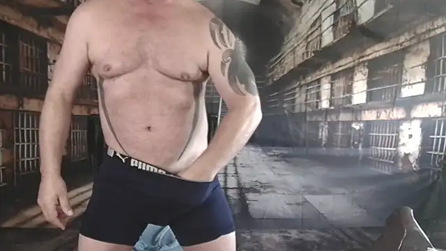 ManlyPrisonGuy online show from October 17, 1:04 pm