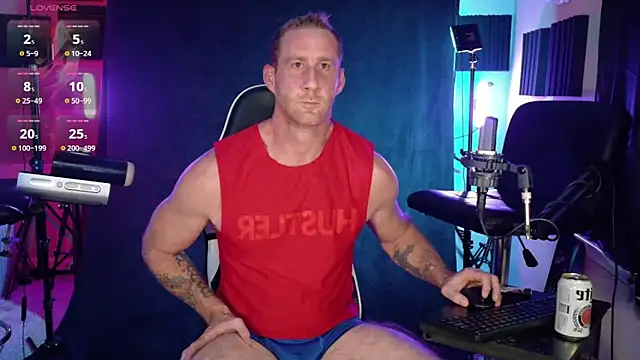 Snapshot of FiftyShadez chatting on October 24, 11:17 pm FiftyShadez online show from October 24, 11:17 pm