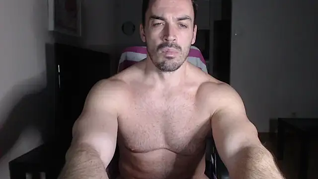 Hammer Top online show from December 8, 6:28 pm