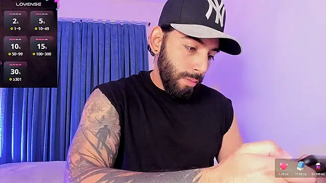 leo thewolf  online show from November 13, 9:19 pm