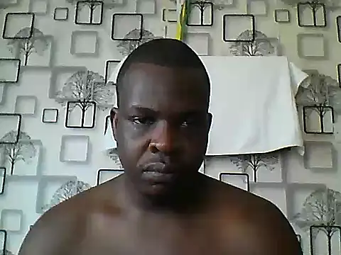 Snapshot of Chumba_001 chatting on October 18, 4:28 am Chumba 001 online show from October 18, 4:28 am