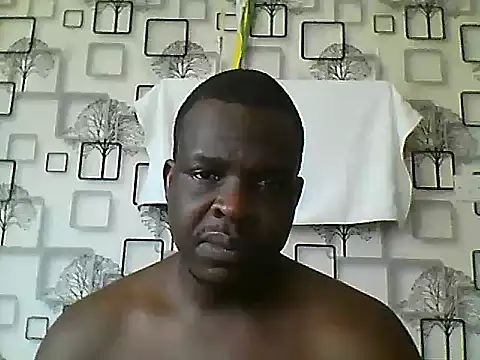 Snapshot of Chumba_001 chatting on October 31, 7:23 am Chumba 001 online show from October 31, 7:23 am