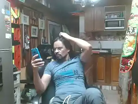 Dr Pocholate84 online show from January 26, 4:30 am