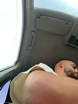 Snapshot of ElChapoGuzman95 chatting on October 23, 5:11 am ElChapoGuzman95 online show from October 23, 5:11 am