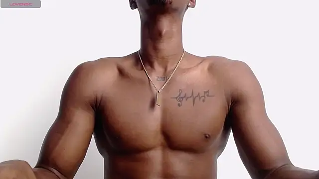 Snapshot of drake_brwon_23 chatting on October 19, 12:41 pm drake brwon 23 online show from October 19, 12:41 pm