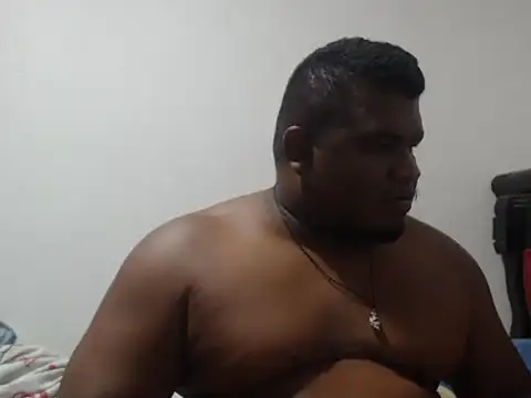 PONSE LATINO online show from April 19, 12:21 am