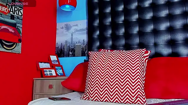 steffanxxll online show from April 27, 2:24 pm