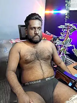 Rayansmith  online show from December 19, 11:40 am