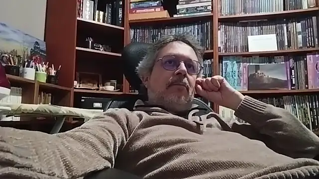 Snapshot of Mandra_is_a_whore chatting on October 20, 6:45 pm Mandra is a whore online show from October 20, 6:45 pm