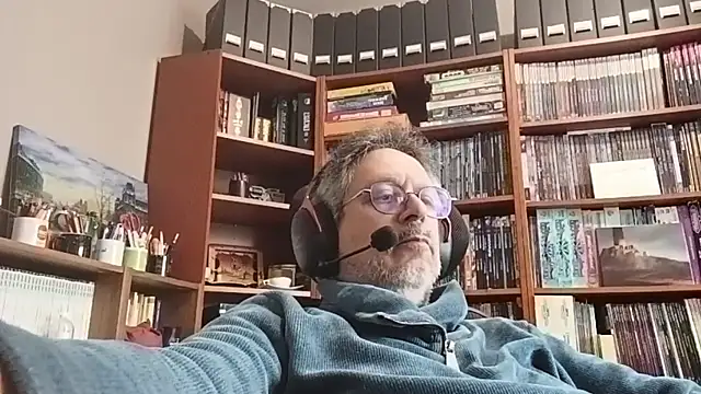 Snapshot of Mandra_is_a_whore chatting on October 16, 9:39 am Mandra is a whore online show from October 16, 9:39 am