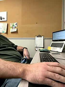 Bigbi6foot5 online show from January 9, 7:52 pm