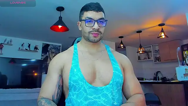 Snapshot of Michael_Diamond chatting on December 31, 3:23 am Michael Diamond online show from December 31, 3:23 am