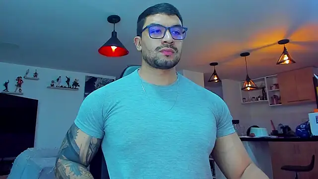 Snapshot of Michael_Diamond chatting on February 15, 2:26 am Michael Diamond online show from February 15, 2:26 am