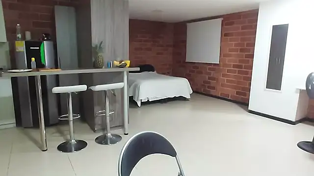 warrenkener online show from March 4, 11:56 pm