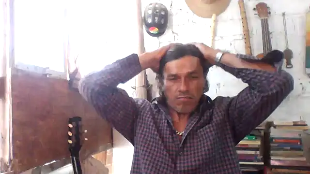 kvr27 online show from April 22, 4:45 pm