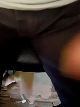 Snapshot of u_wan_me chatting on October 17, 10:08 am u wan me online show from October 17, 10:08 am