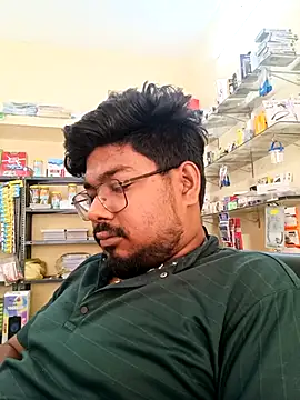 Snapshot of u_wan_me chatting on November 2, 4:50 am u wan me online show from November 2, 4:50 am