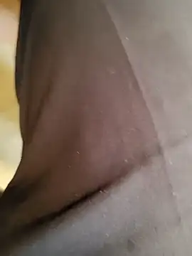 Snapshot of u_wan_me chatting on October 15, 6:32 am u wan me online show from October 15, 6:32 am