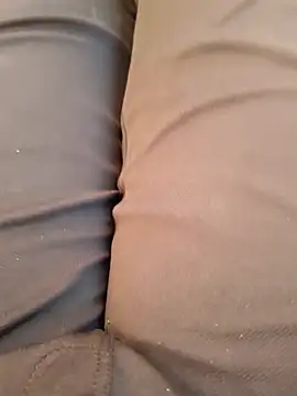 Snapshot of u_wan_me chatting on October 16, 7:16 am u wan me online show from October 16, 7:16 am