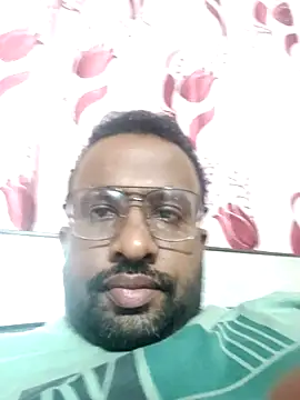 Snapshot of Sammy6432 chatting on October 15, 4:25 pm Sammy6432 online show from October 15, 4:25 pm