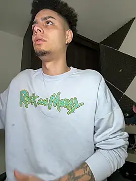 bigryann23 online show from March 21, 3:16 pm